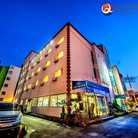 โรงแรมบีช สตอรี่ เมืองเชจู ภายนอก รูปภาพ